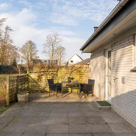 Feriehus 3 Bedroom Cozy In *