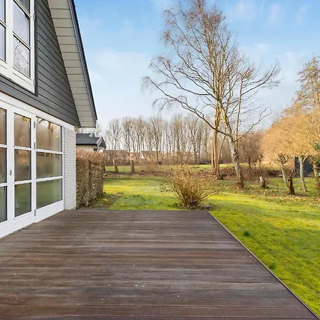 3 Bedroom Cozy In Farsø