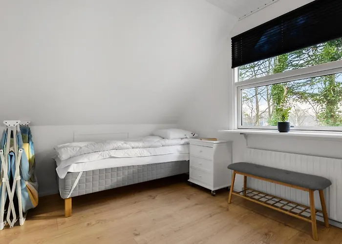 3 Bedroom Cozy In Farsø